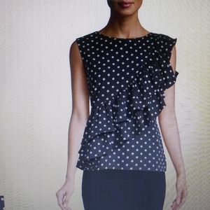 Polka dot blouse 👚